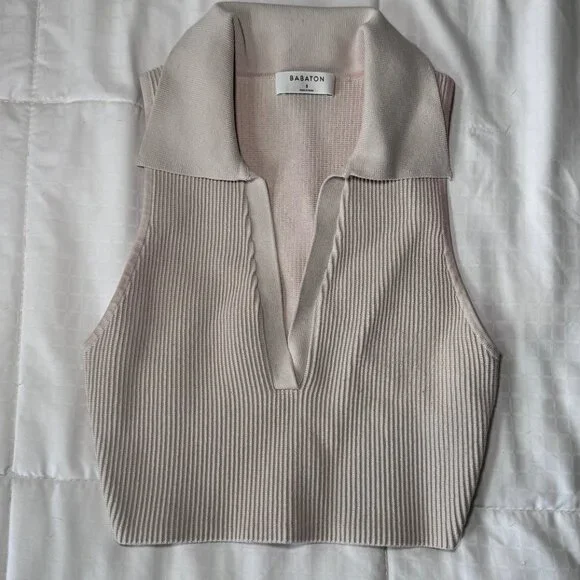 Aritzia Babaton Sculpt Knit Open Collar Sleeveless Polo in Beige Size Small - Picture 3 of 3
